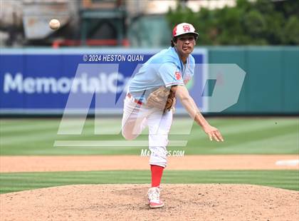 Thumbnail 1 in Santa Ana vs. Long Beach Poly (Halo Classic) photogallery.
