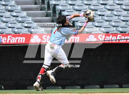 Thumbnail 2 in Santa Ana vs. Long Beach Poly (Halo Classic) photogallery.