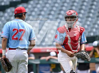 Thumbnail 1 in Santa Ana vs. Long Beach Poly (Halo Classic) photogallery.