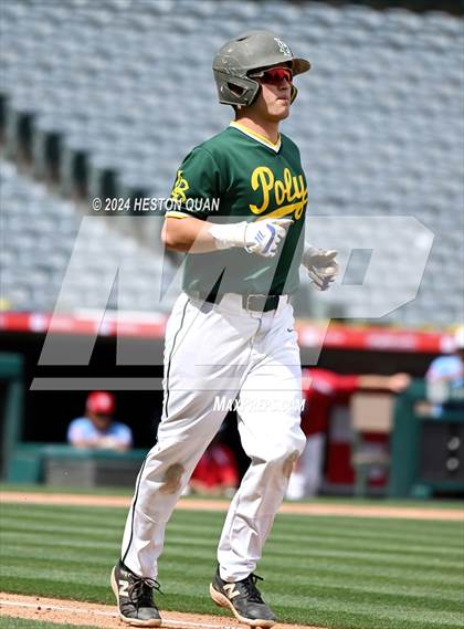 Thumbnail 1 in Santa Ana vs. Long Beach Poly (Halo Classic) photogallery.