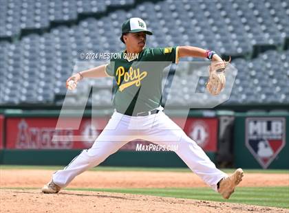 Thumbnail 1 in Santa Ana vs. Long Beach Poly (Halo Classic) photogallery.