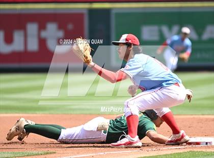 Thumbnail 3 in Santa Ana vs. Long Beach Poly (Halo Classic) photogallery.