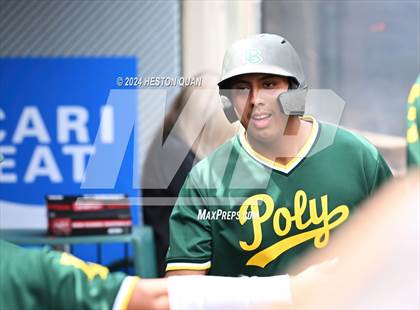 Thumbnail 1 in Santa Ana vs. Long Beach Poly (Halo Classic) photogallery.