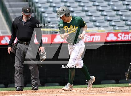 Thumbnail 1 in Santa Ana vs. Long Beach Poly (Halo Classic) photogallery.