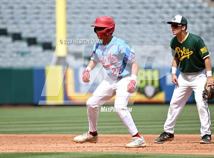 Thumbnail 1 in Santa Ana vs. Long Beach Poly (Halo Classic) photogallery.