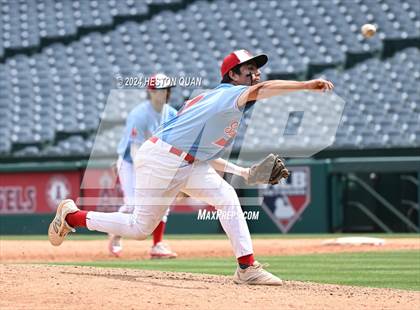 Thumbnail 2 in Santa Ana vs. Long Beach Poly (Halo Classic) photogallery.