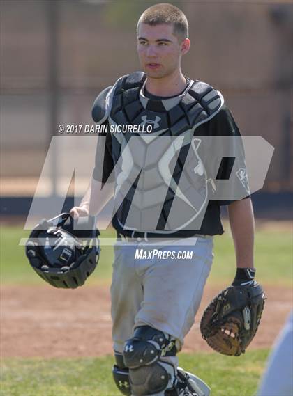 Thumbnail 2 in Neah-Kah-Nie @ Desert Edge (Coach Bob Invitational) photogallery.