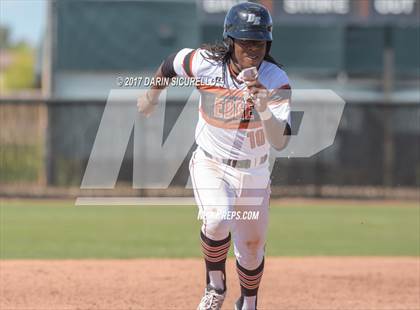 Thumbnail 2 in Neah-Kah-Nie @ Desert Edge (Coach Bob Invitational) photogallery.