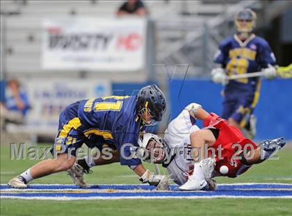 Thumbnail 2 in Shoreham-Wading River vs Cold Spring Harbor (NYSPHSAA Class C Regional Final) photogallery.