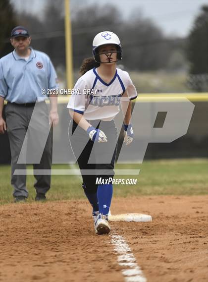 Thumbnail 2 in Unicoi County @ Sullivan Central photogallery.
