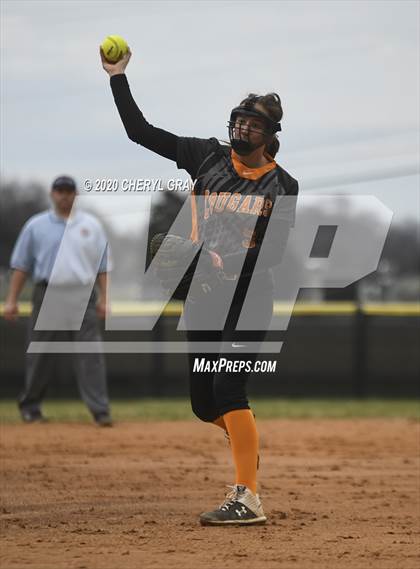 Thumbnail 3 in Unicoi County @ Sullivan Central photogallery.