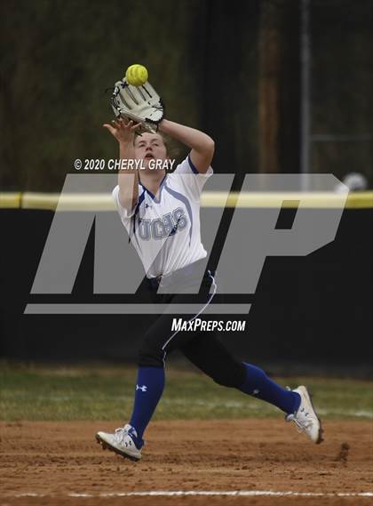 Thumbnail 3 in Unicoi County @ Sullivan Central photogallery.