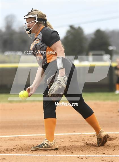 Thumbnail 2 in Unicoi County @ Sullivan Central photogallery.