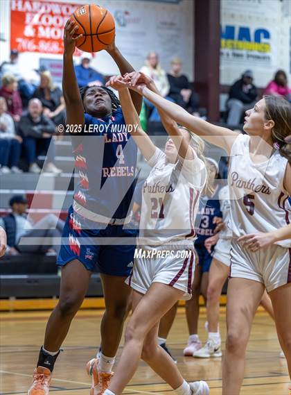 Thumbnail 2 in Strom Thurmond @ Lakeside photogallery.