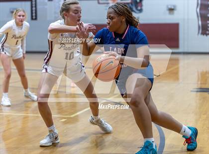 Thumbnail 3 in Strom Thurmond @ Lakeside photogallery.