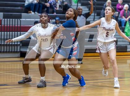 Thumbnail 3 in Strom Thurmond @ Lakeside photogallery.