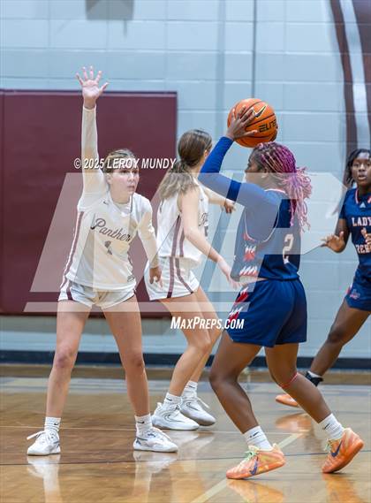 Thumbnail 3 in Strom Thurmond @ Lakeside photogallery.