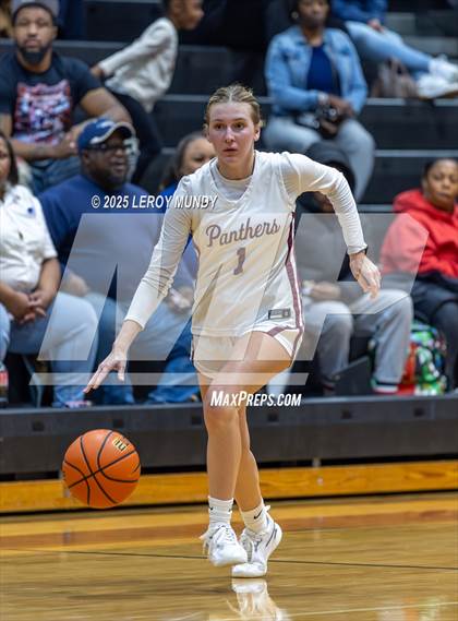 Thumbnail 2 in Strom Thurmond @ Lakeside photogallery.