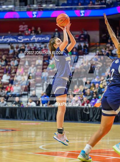 Thumbnail 3 in Notre Dame Catholic vs. Newington (CIAC Class L Final) photogallery.