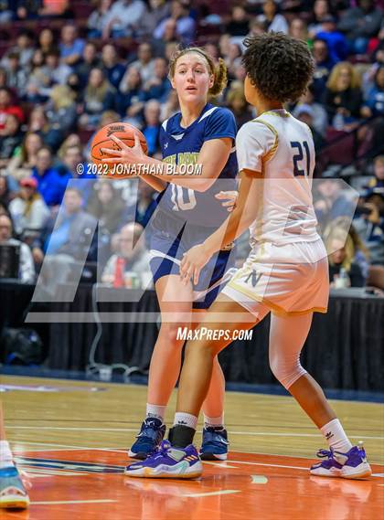 Thumbnail 3 in Notre Dame Catholic vs. Newington (CIAC Class L Final) photogallery.