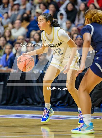 Thumbnail 3 in Notre Dame Catholic vs. Newington (CIAC Class L Final) photogallery.