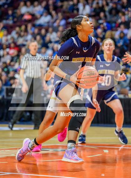 Thumbnail 3 in Notre Dame Catholic vs. Newington (CIAC Class L Final) photogallery.