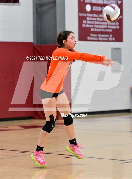 Thumbnail 1 in Lamar @ Perryville photogallery.