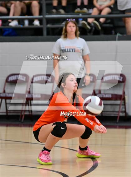 Thumbnail 2 in Lamar @ Perryville photogallery.