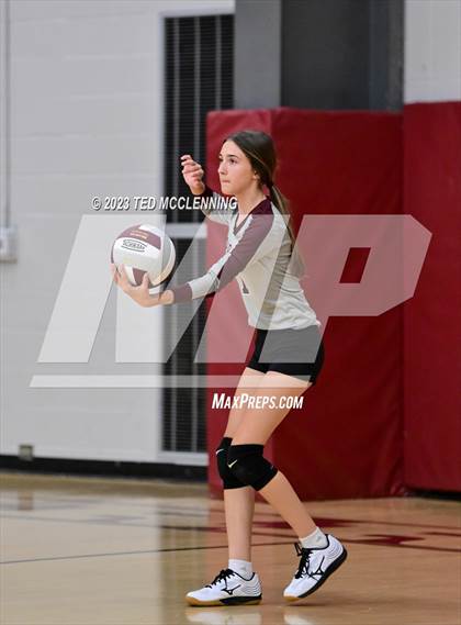 Thumbnail 3 in Lamar @ Perryville photogallery.