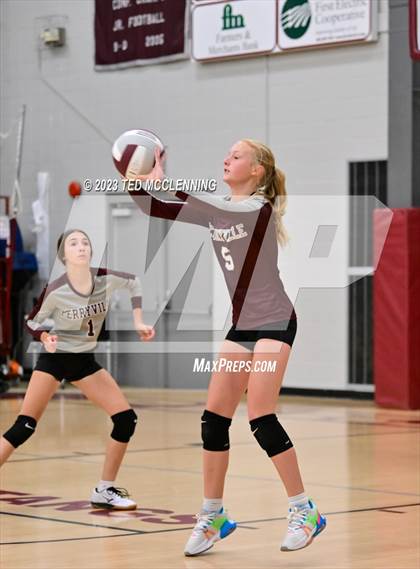 Thumbnail 2 in Lamar @ Perryville photogallery.