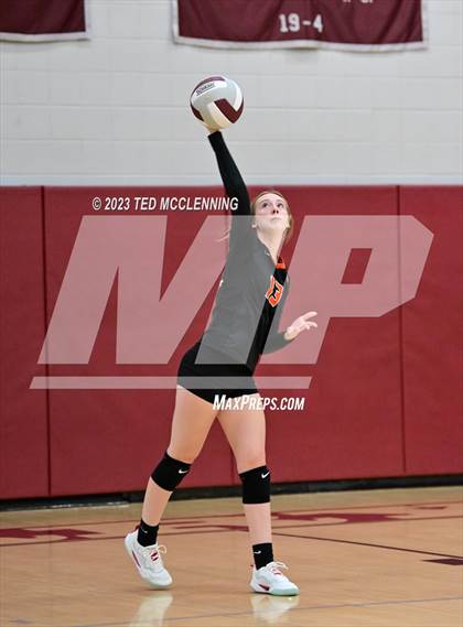 Thumbnail 3 in Lamar @ Perryville photogallery.