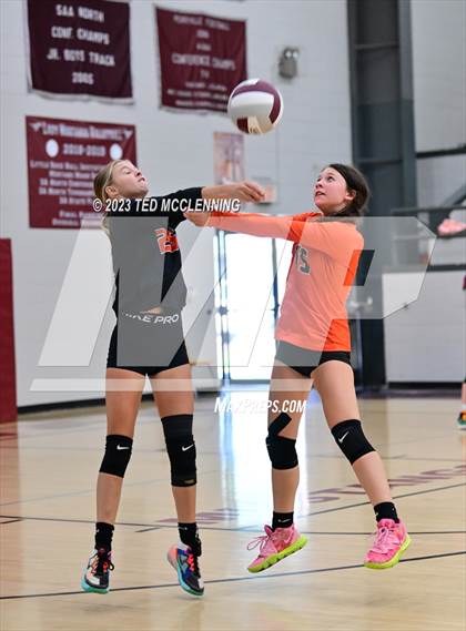 Thumbnail 2 in Lamar @ Perryville photogallery.