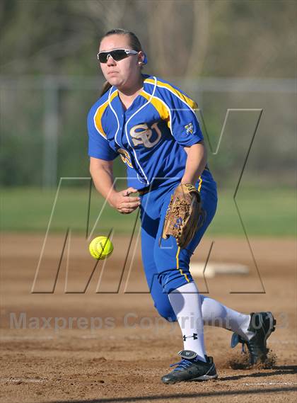 Thumbnail 3 in Sutter vs. Galena (Victory Pre-Season T.O.C.) photogallery.