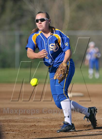 Thumbnail 2 in Sutter vs. Galena (Victory Pre-Season T.O.C.) photogallery.