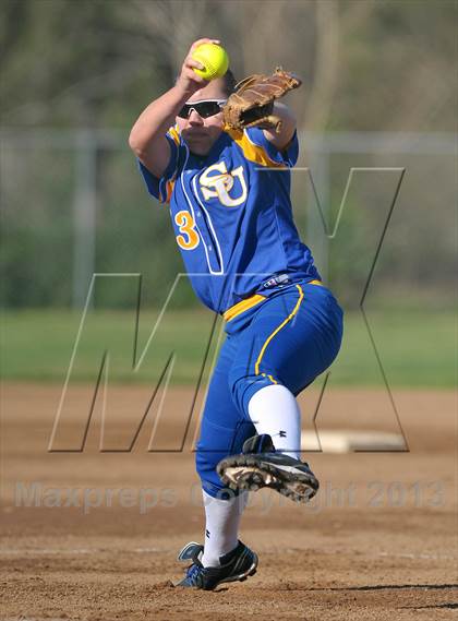 Thumbnail 1 in Sutter vs. Galena (Victory Pre-Season T.O.C.) photogallery.