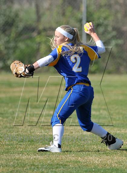 Thumbnail 1 in Sutter vs. Galena (Victory Pre-Season T.O.C.) photogallery.