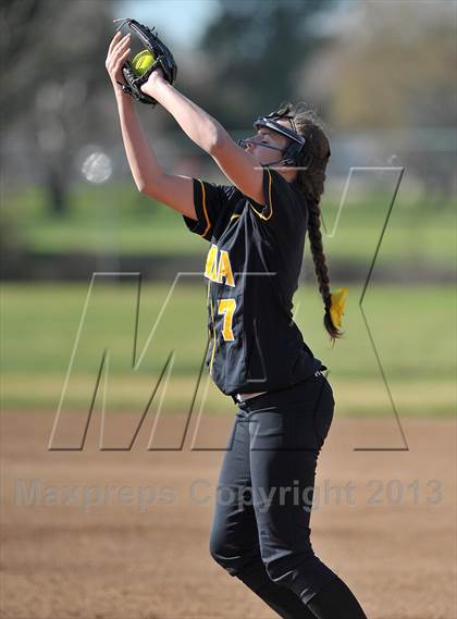 Thumbnail 2 in Sutter vs. Galena (Victory Pre-Season T.O.C.) photogallery.