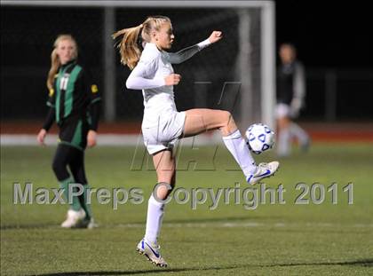 Thumbnail 2 in Bronxville vs Schalmont (NYSPHSAA Class B Semifinal) photogallery.
