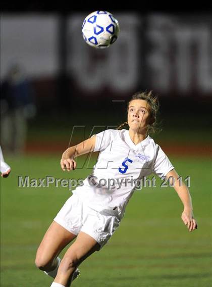 Thumbnail 2 in Bronxville vs Schalmont (NYSPHSAA Class B Semifinal) photogallery.