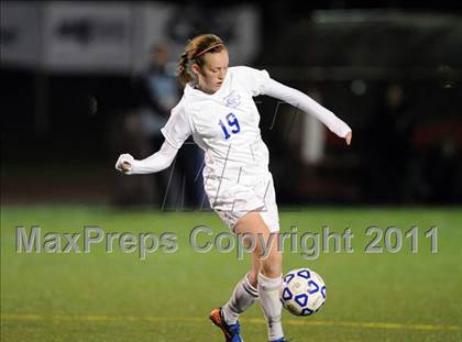 Thumbnail 2 in Bronxville vs Schalmont (NYSPHSAA Class B Semifinal) photogallery.