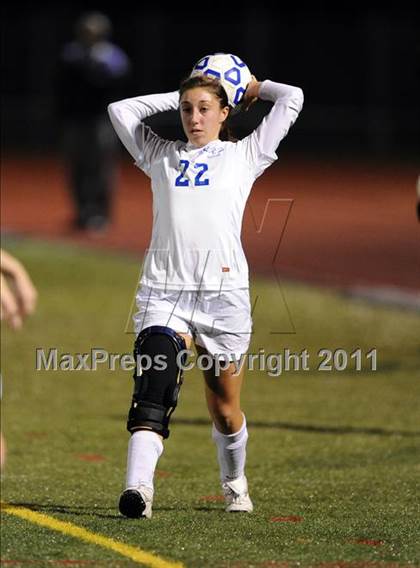 Thumbnail 1 in Bronxville vs Schalmont (NYSPHSAA Class B Semifinal) photogallery.