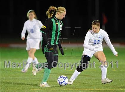 Thumbnail 2 in Bronxville vs Schalmont (NYSPHSAA Class B Semifinal) photogallery.