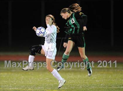 Thumbnail 2 in Bronxville vs Schalmont (NYSPHSAA Class B Semifinal) photogallery.