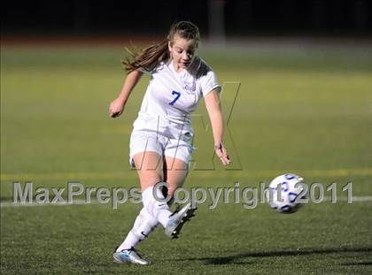 Thumbnail 1 in Bronxville vs Schalmont (NYSPHSAA Class B Semifinal) photogallery.