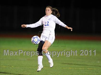 Thumbnail 2 in Bronxville vs Schalmont (NYSPHSAA Class B Semifinal) photogallery.
