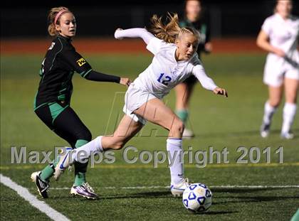 Thumbnail 1 in Bronxville vs Schalmont (NYSPHSAA Class B Semifinal) photogallery.