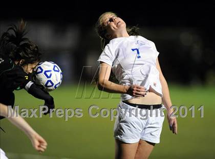 Thumbnail 1 in Bronxville vs Schalmont (NYSPHSAA Class B Semifinal) photogallery.