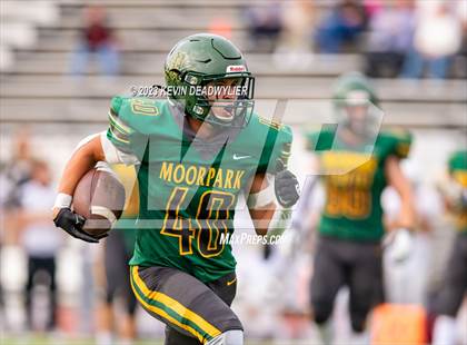 Thumbnail 3 in Moorpark @ Oak Park photogallery.