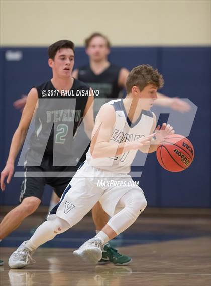 Thumbnail 1 in D'Evelyn @ Valor Christian photogallery.