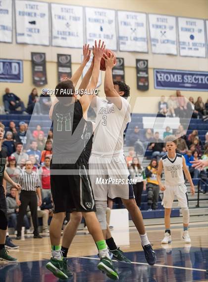 Thumbnail 1 in D'Evelyn @ Valor Christian photogallery.